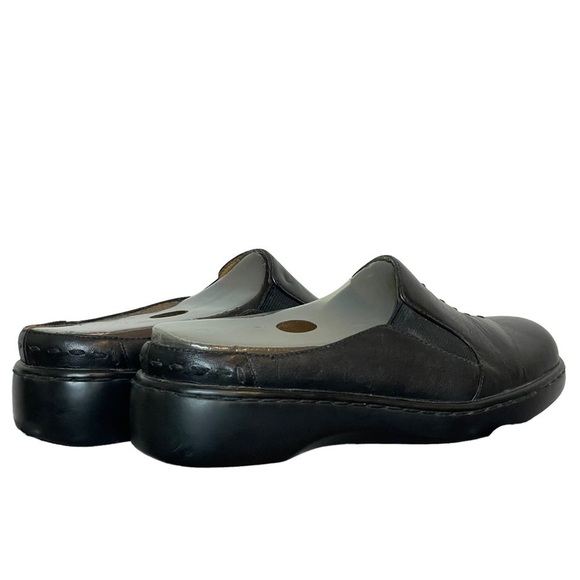 Auditions Black Leather Slip On Loafers Flats Size 6 Wide - Picture 5 of 12